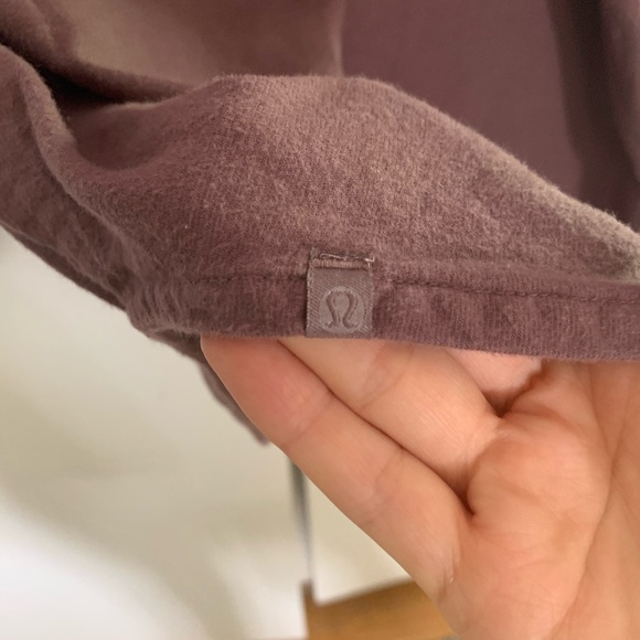 Lululemon women’s button up size 4 - Picture 6 of 9